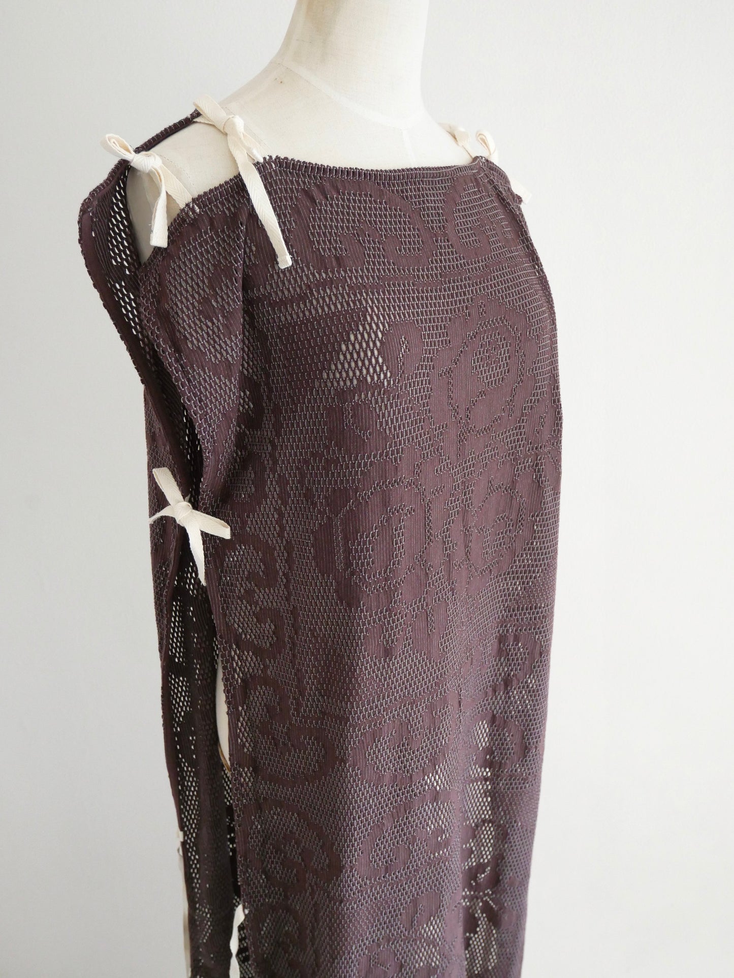 mesh flower dress (brown)