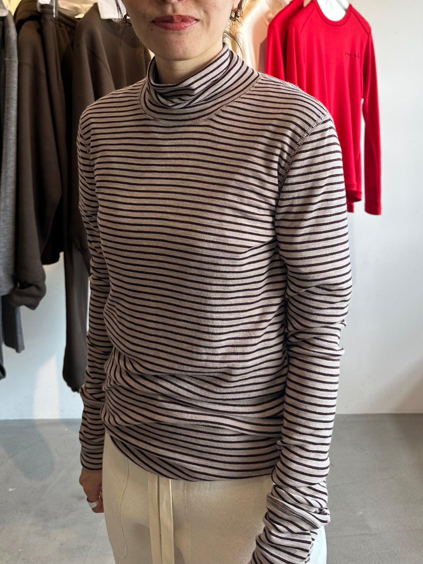 wool rib high neck tee