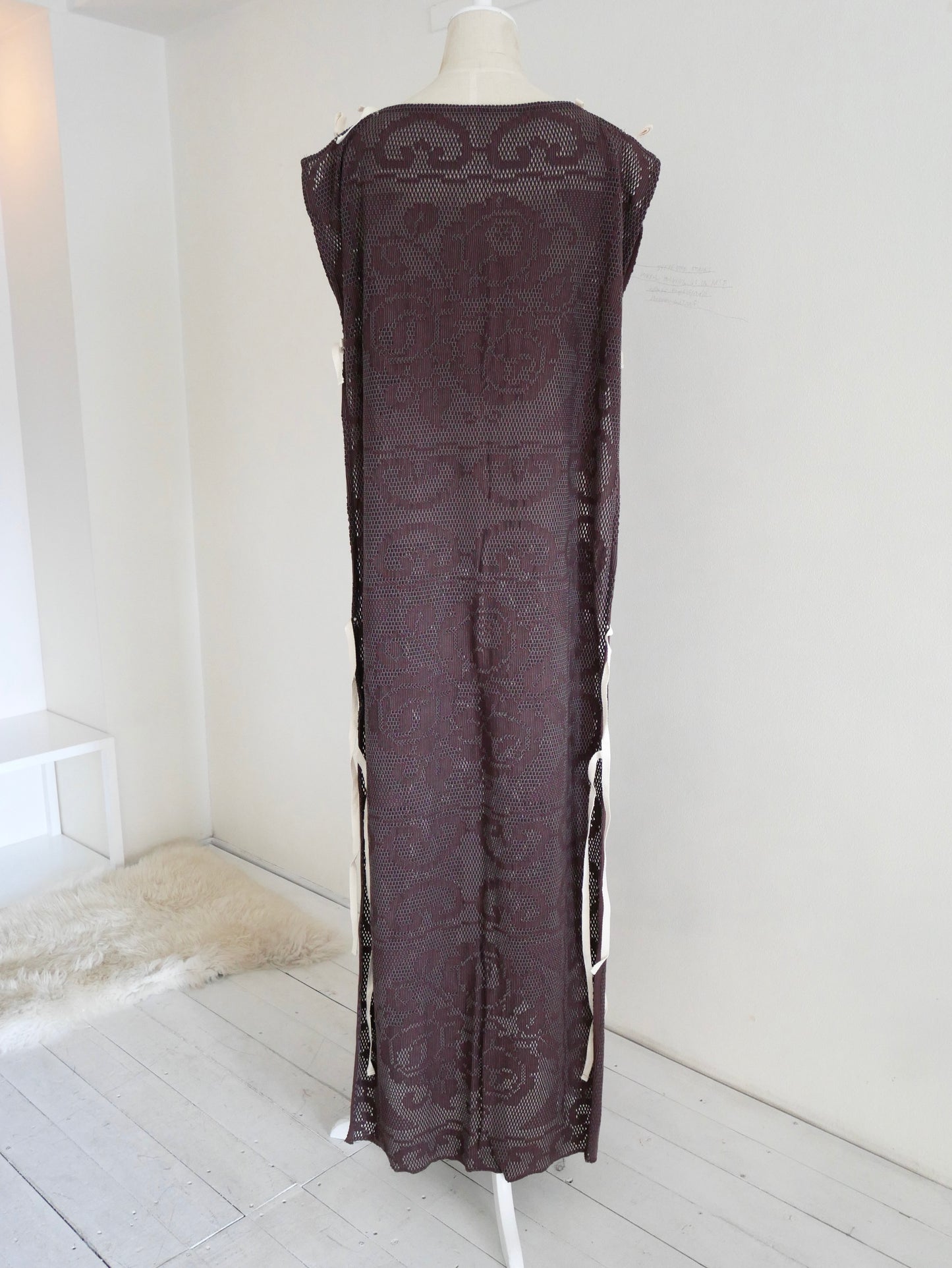 mesh flower dress (brown)