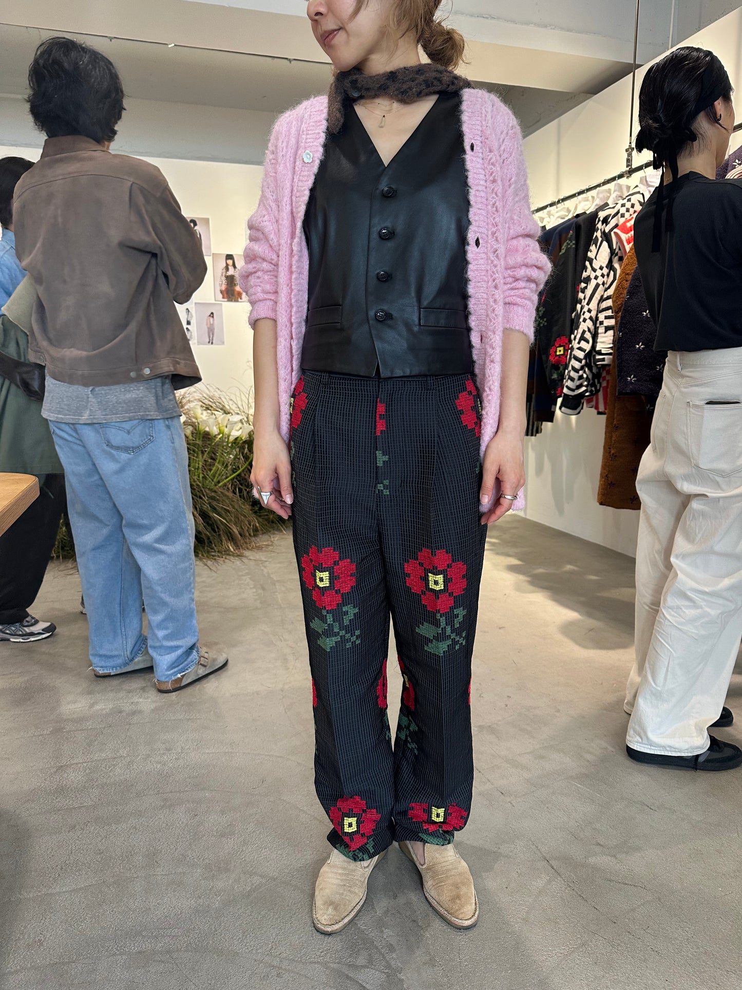 flower pants