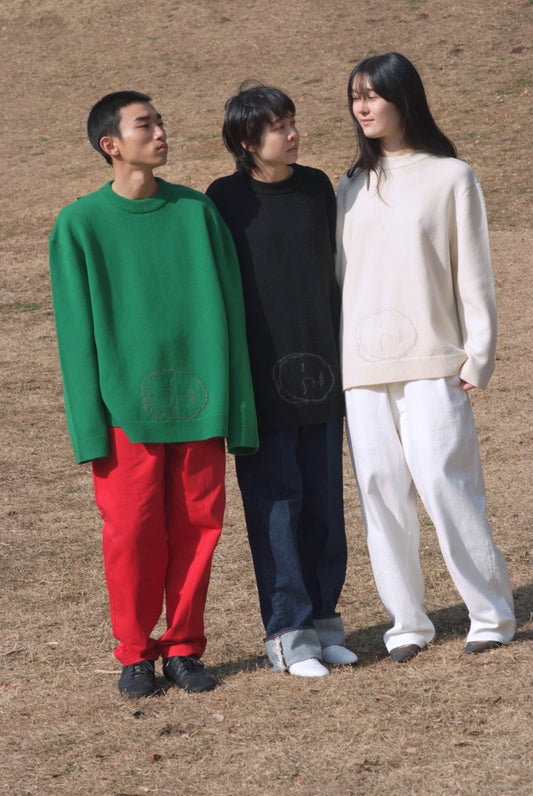 The face of C inspired by B Jumper / White