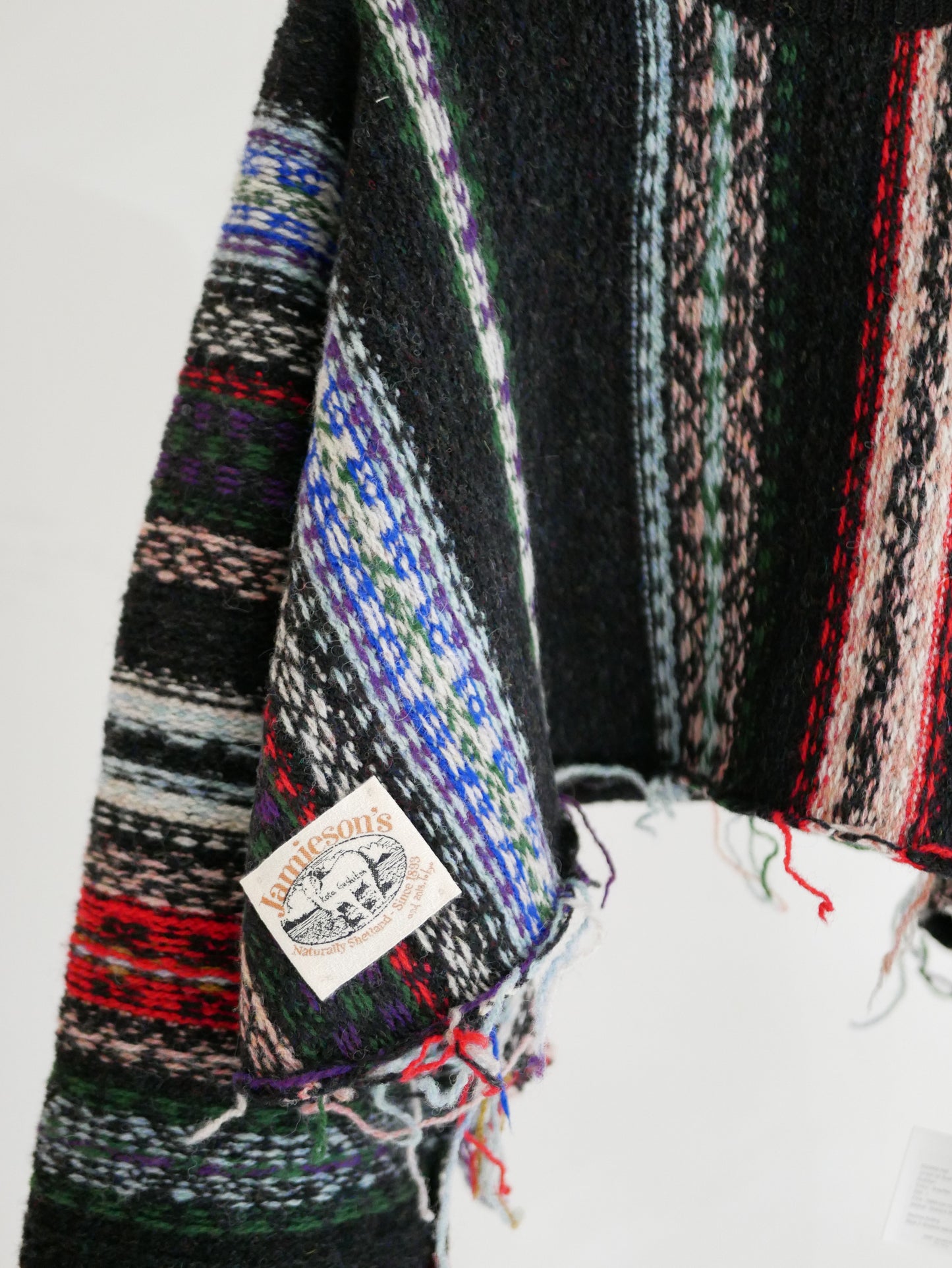Jumper-ish Scarf - Jamieson’ s × Kota Gushiken (Gray/Red)