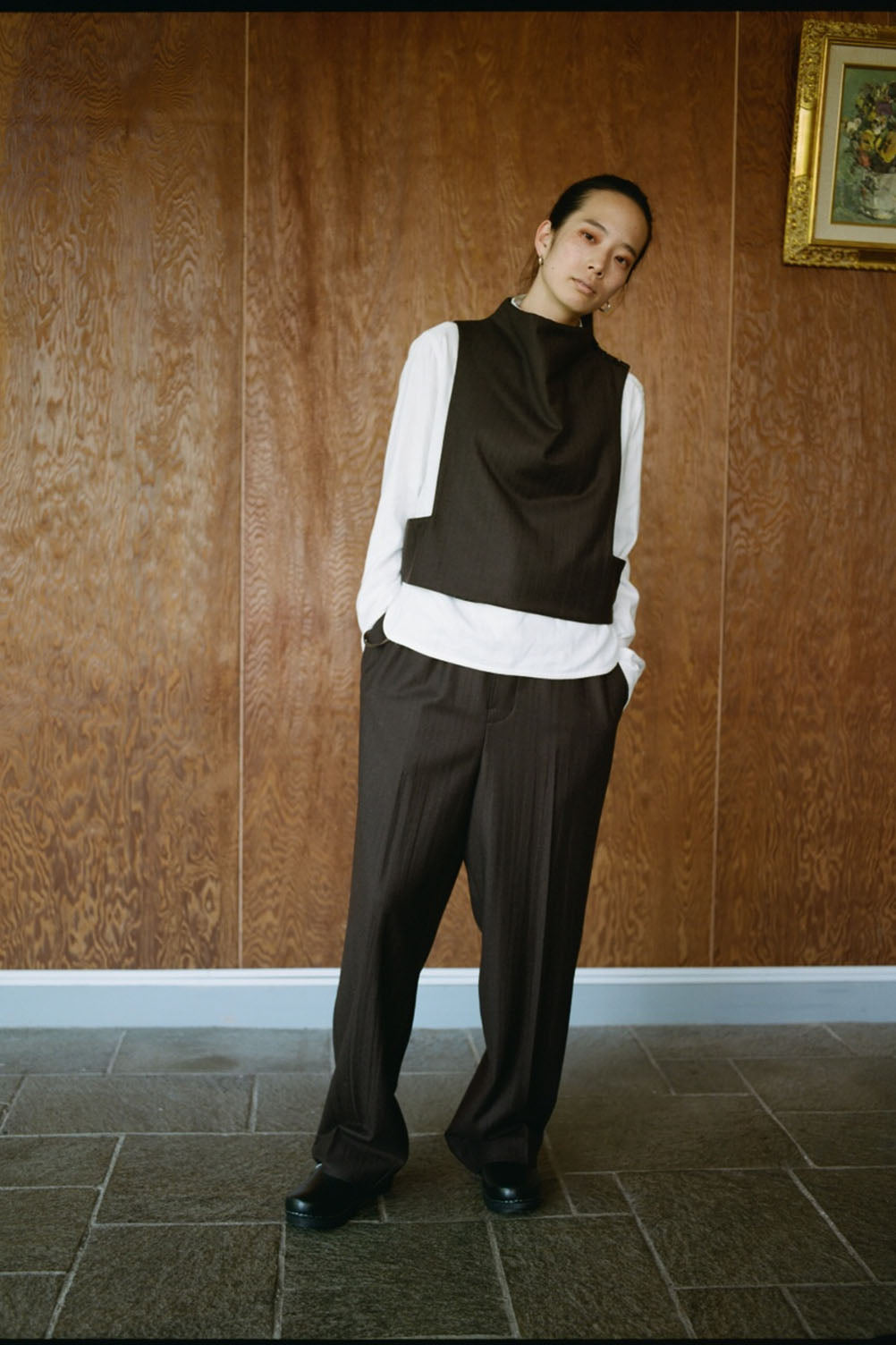 stripe padding gilet (brown x navy)