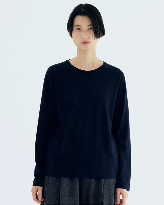 WOMEN'S LONG SLEEVE TEE / BLACK