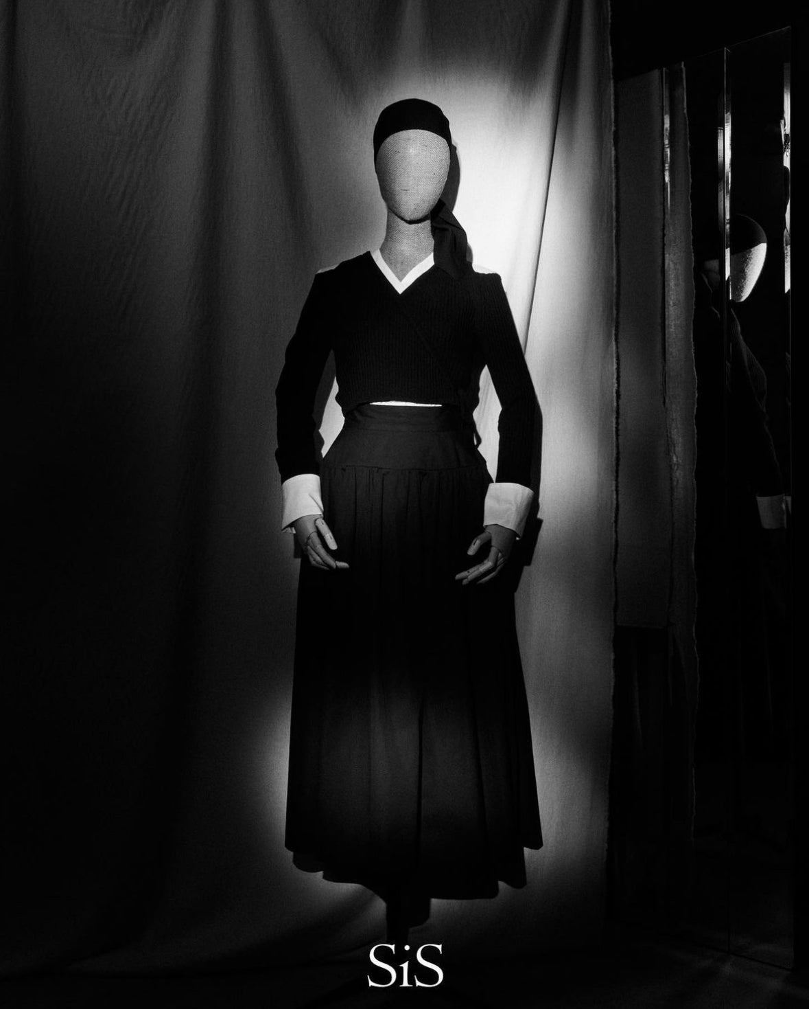 Wrap Knit Top / Black