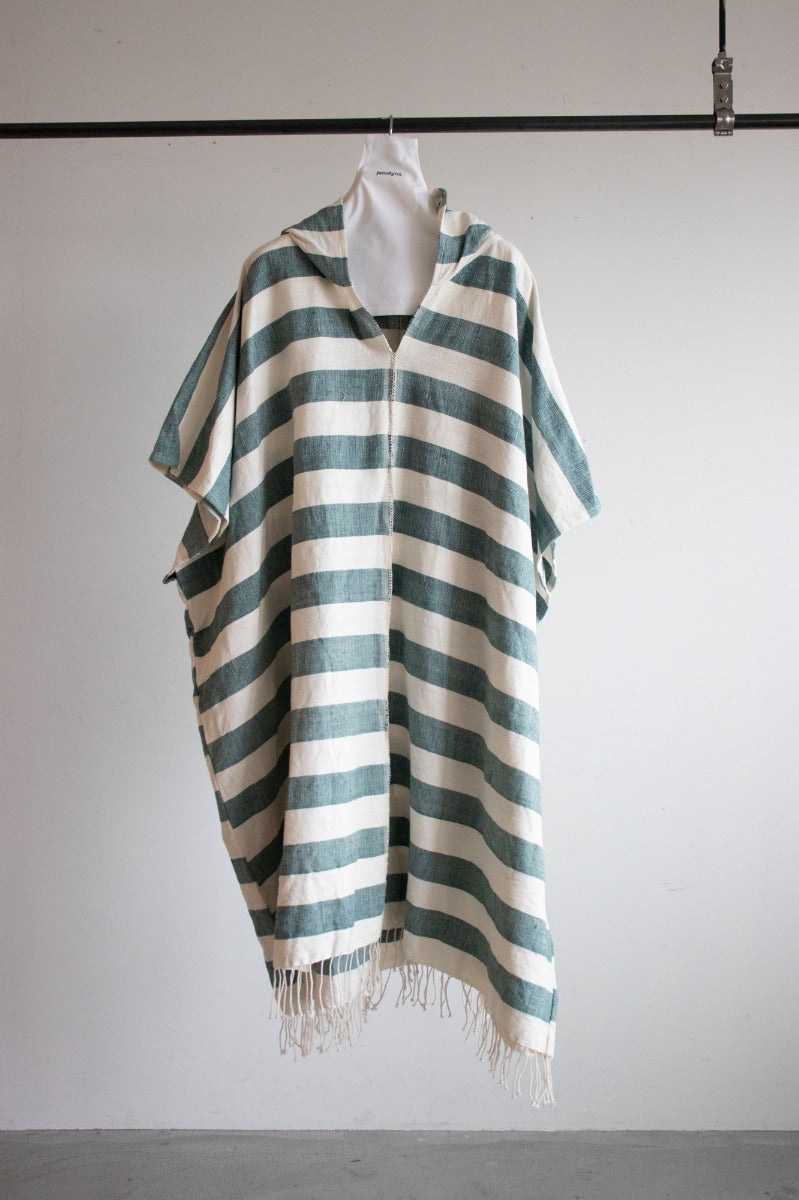 sabara hooded poncho