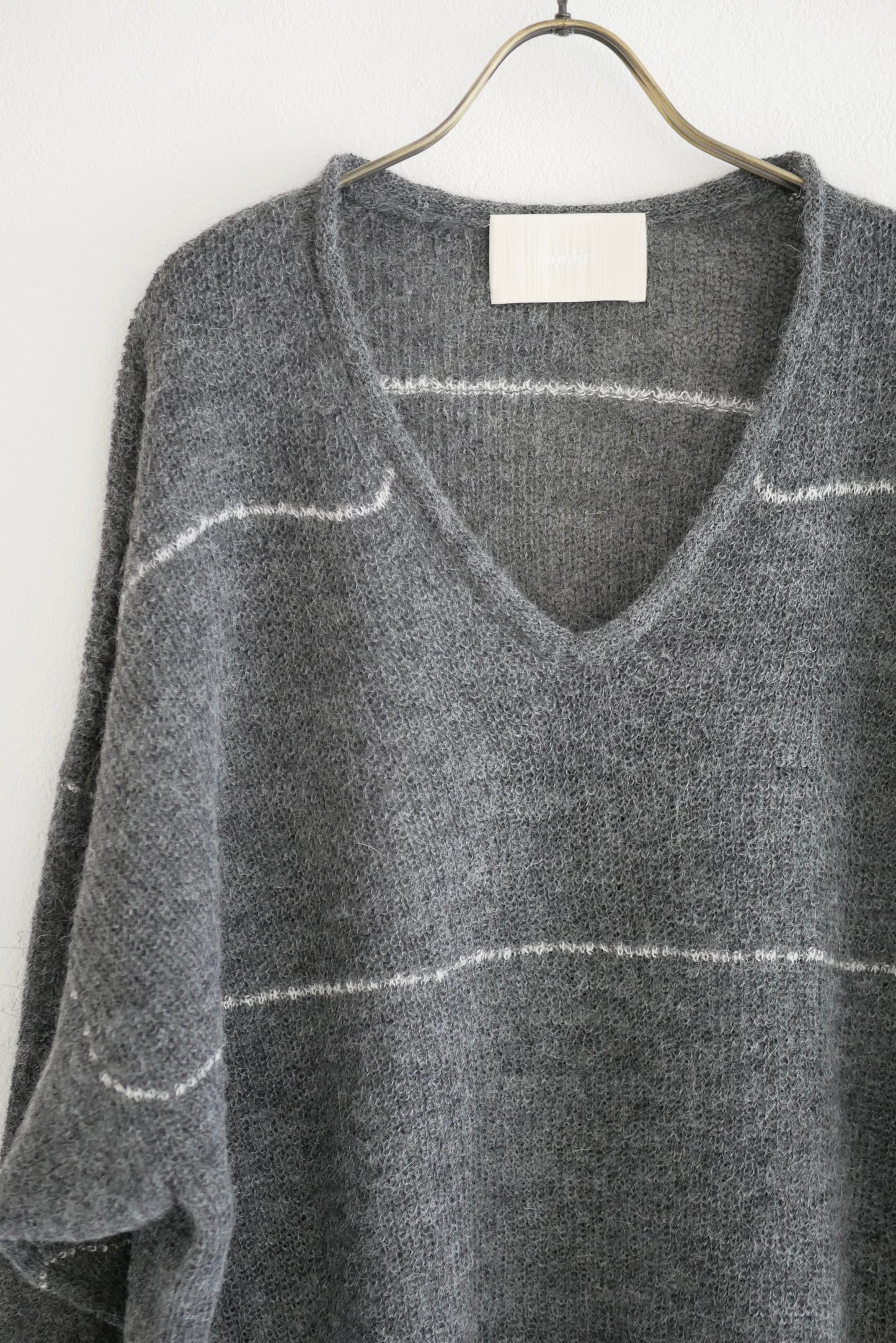V-Neck Line Border Sweater (Gray)