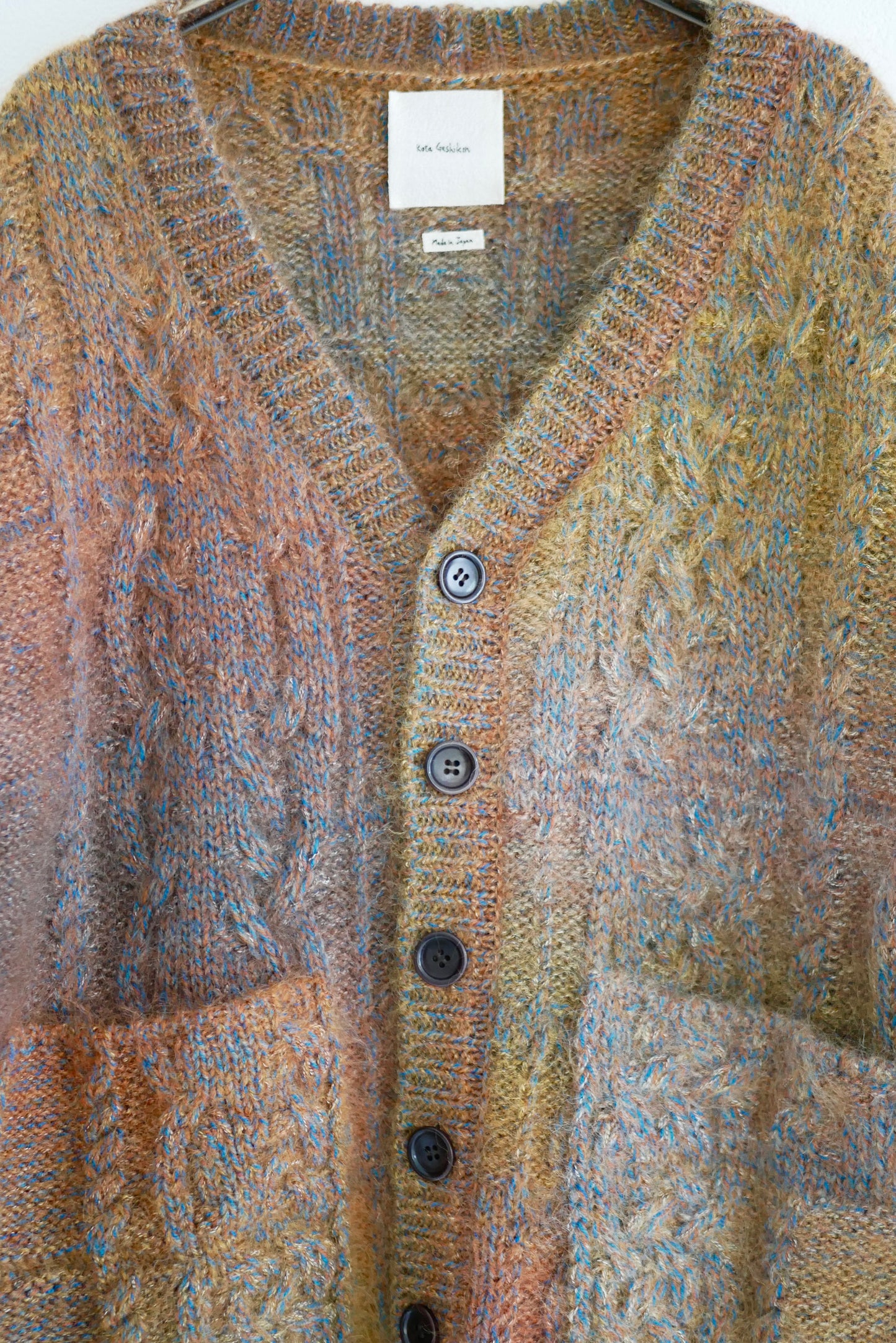 pyramid grid pettern on cable knit cardigan (brown)