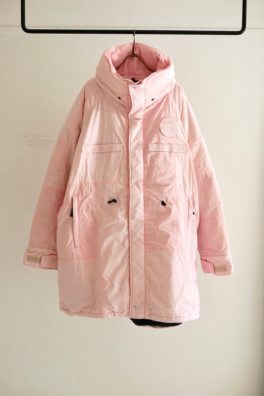 【10/17 12:00- ON SALE】INNAT x WILD THINGS / PADDED TACTICAL FIELD COAT (PINK)