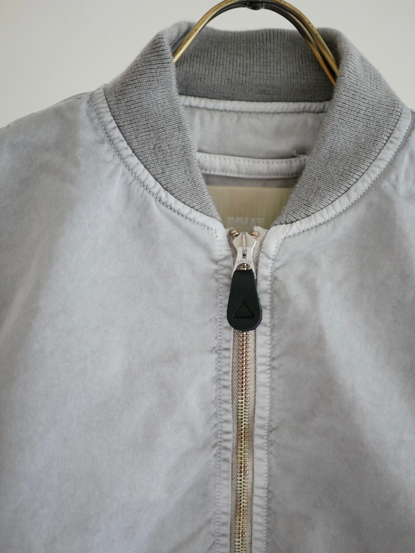 HAND-DYED BOMBER JACKET / Gray