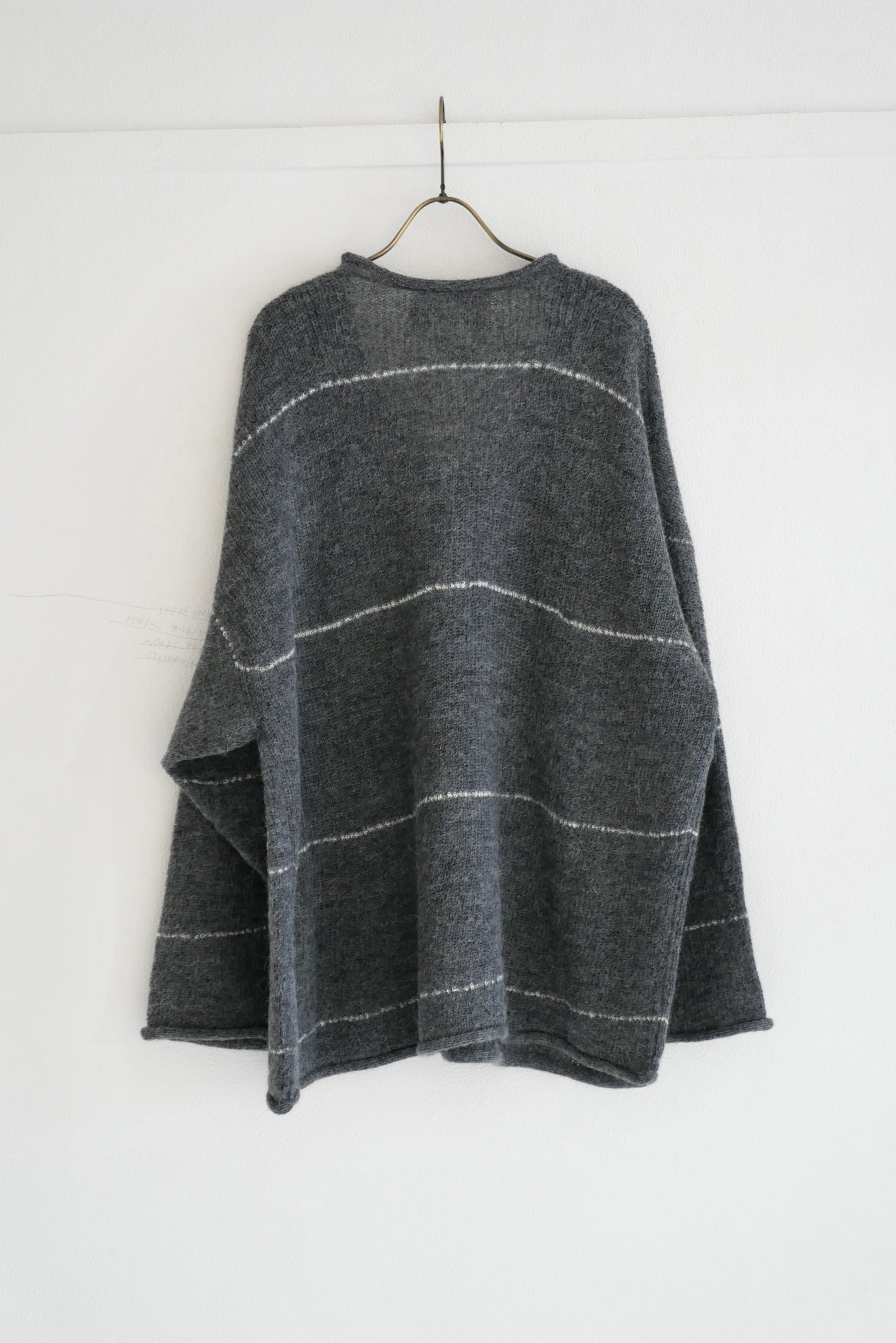 V-Neck Line Border Sweater (Gray)