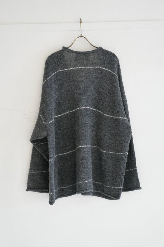 V-Neck Line Border Sweater (Gray)