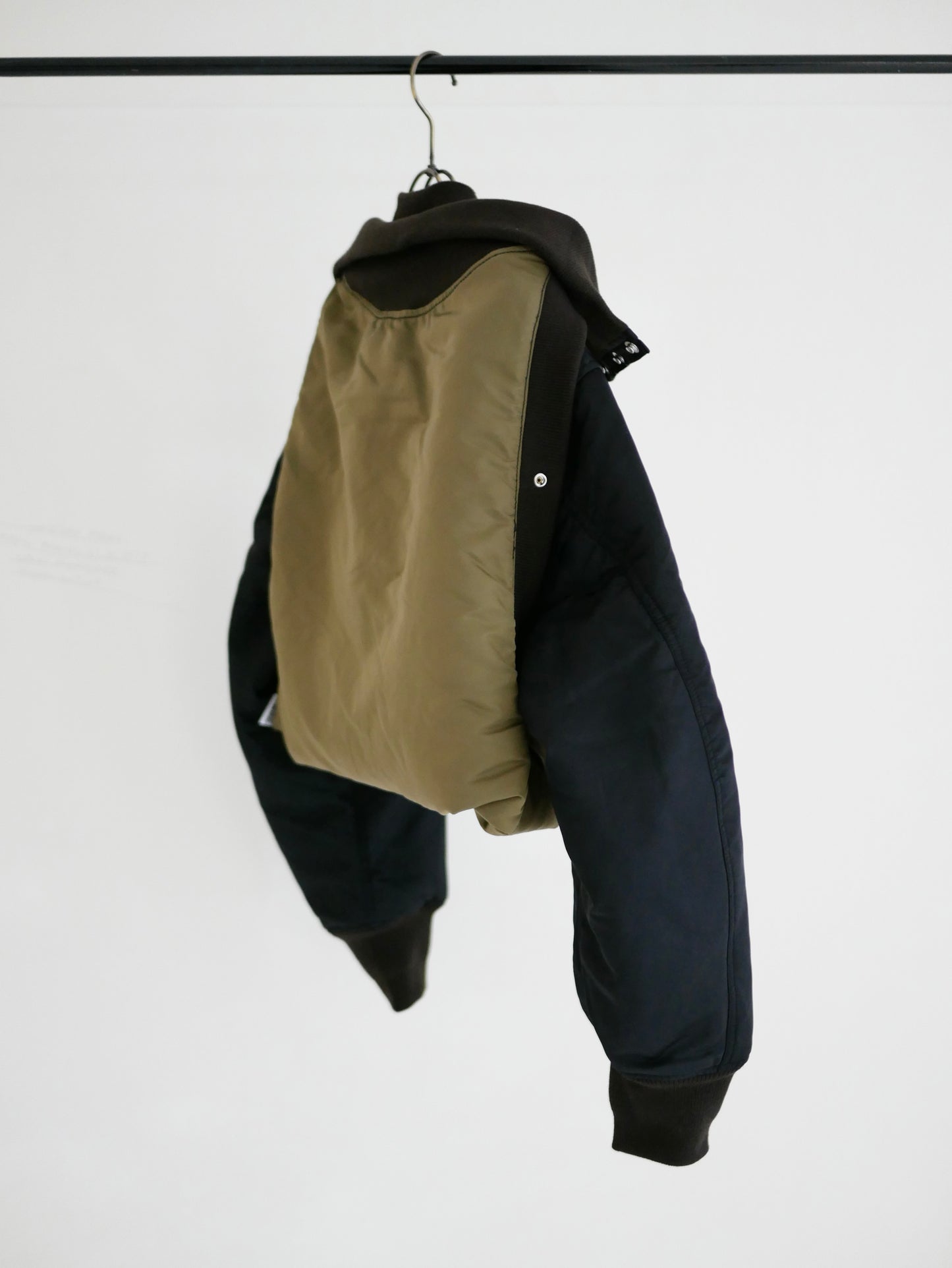 MA-1 (black x khaki)　　