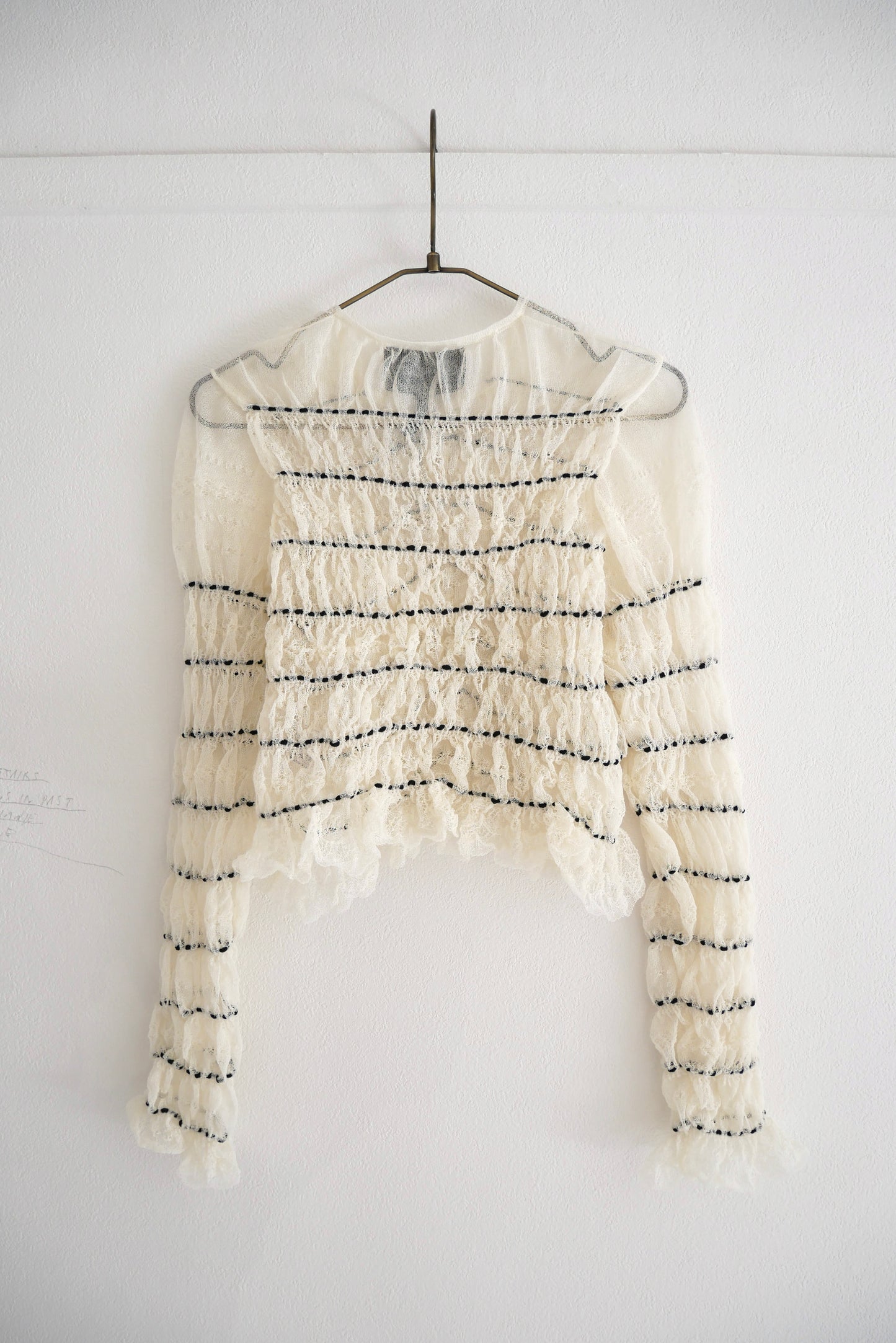 【再入荷】shirring lace cardigan (ivory)