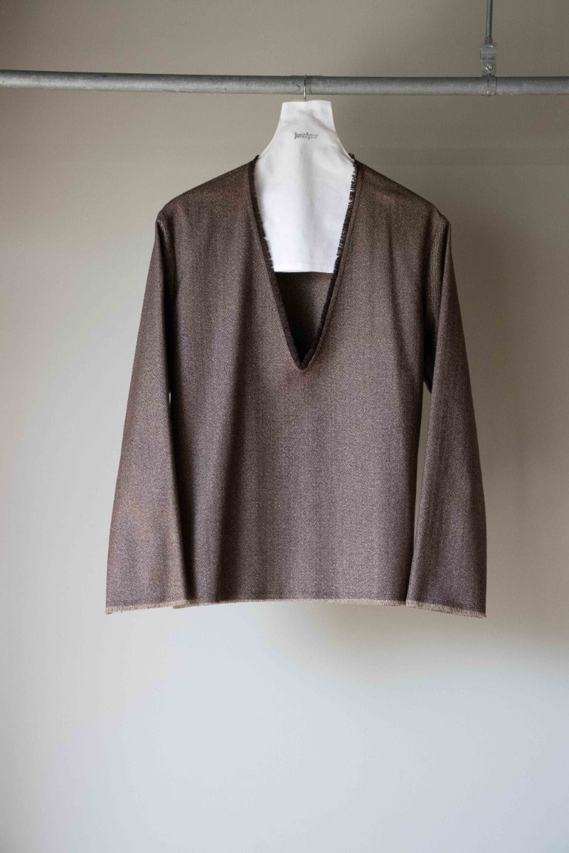 herringbone v neck shirts
