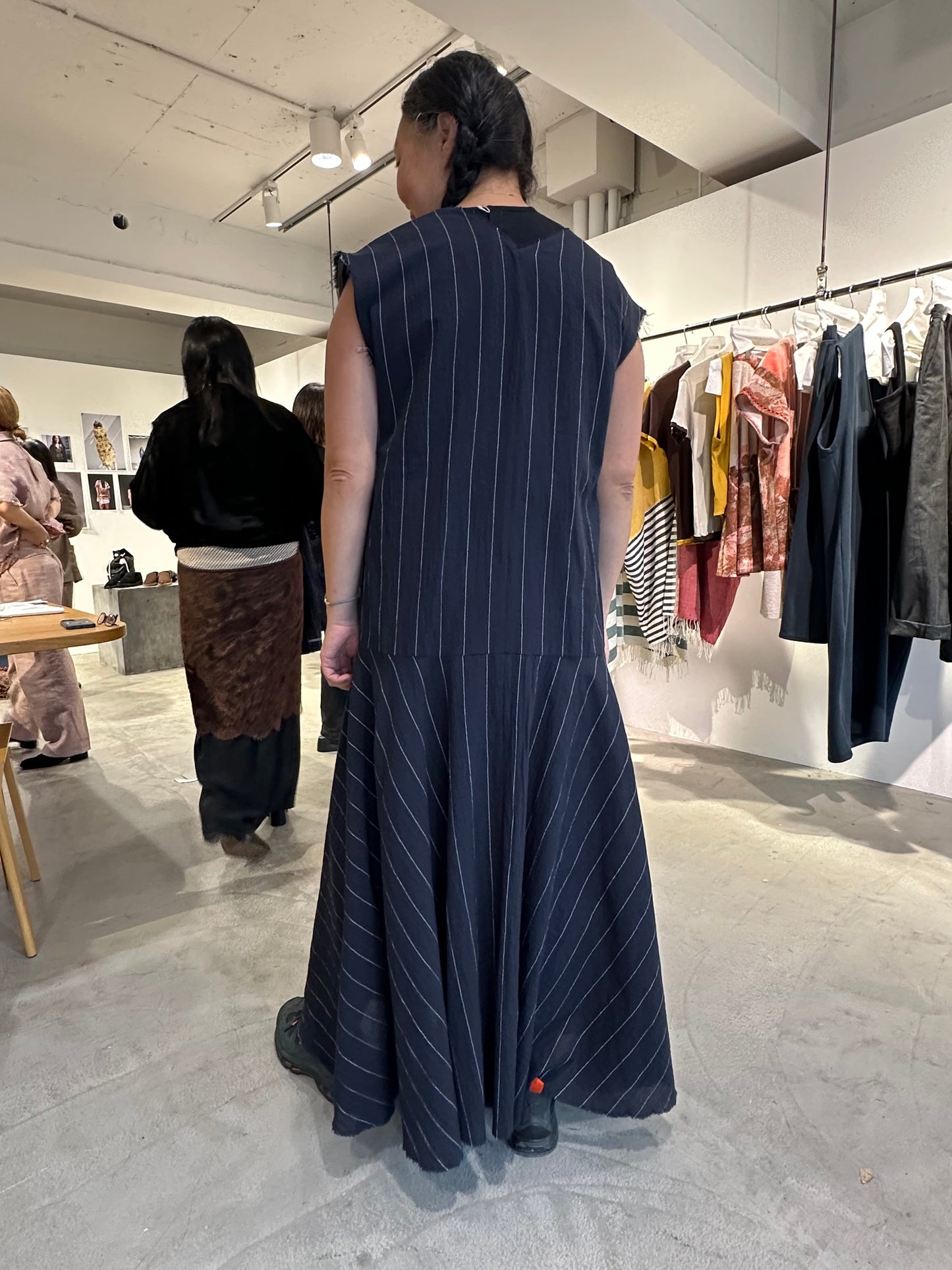 sleeveless long dress