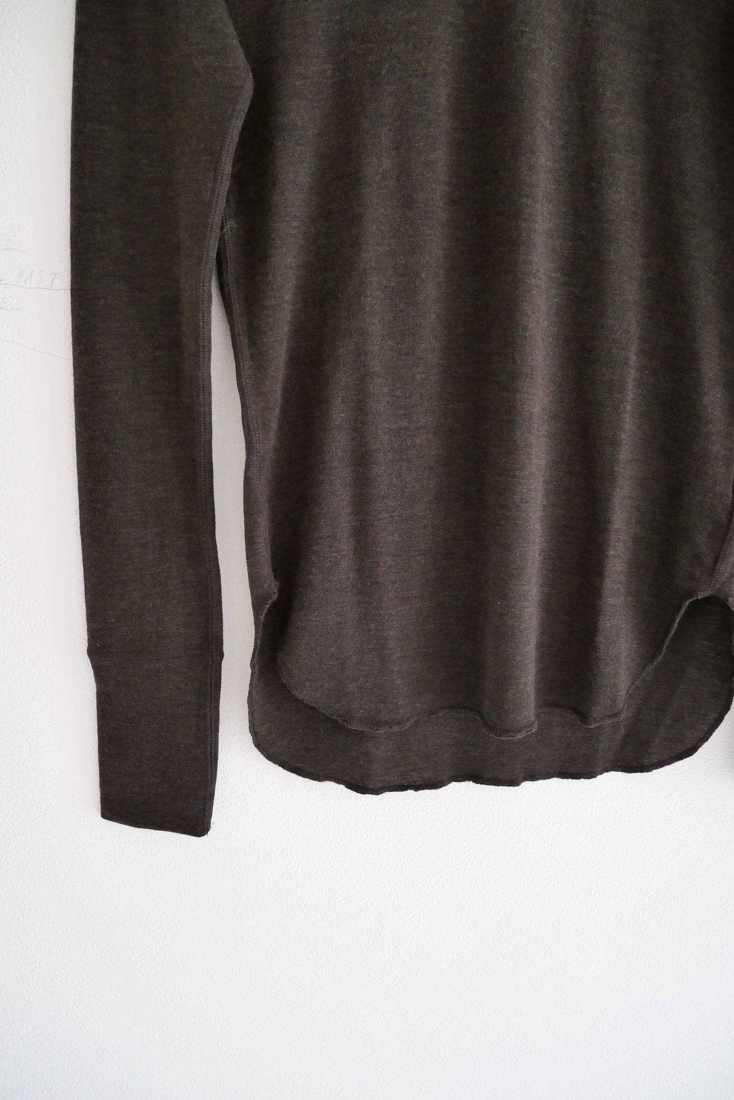 wool rib tee (brown)