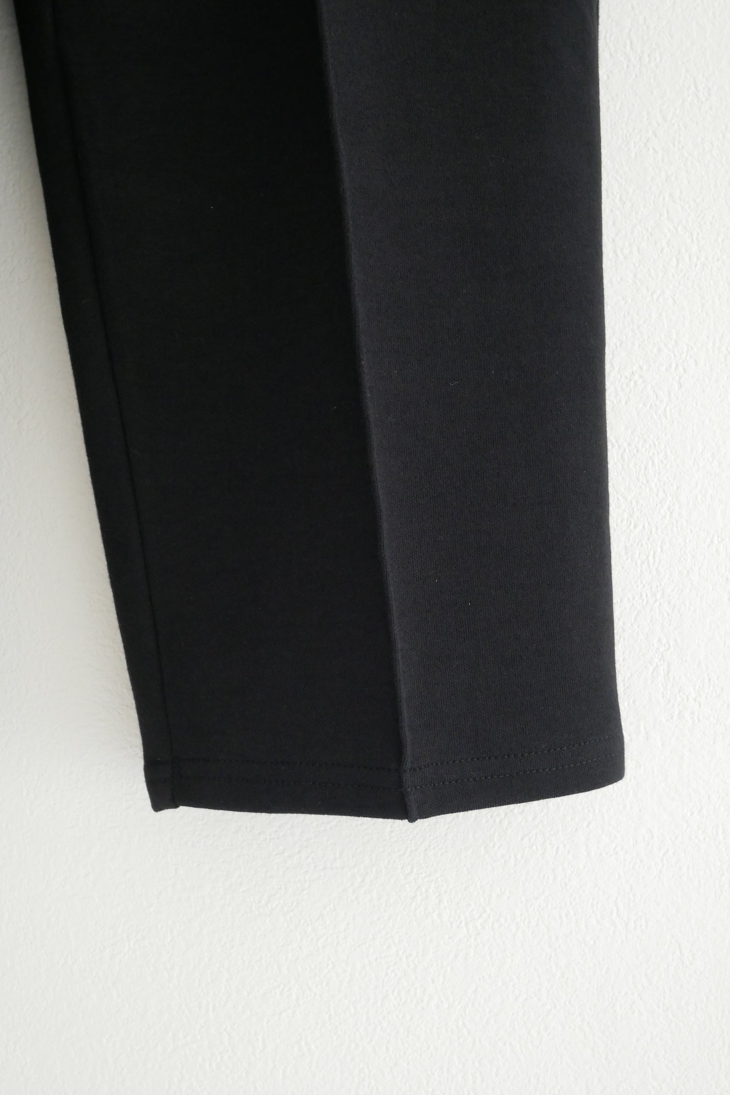cardboard pants (black)