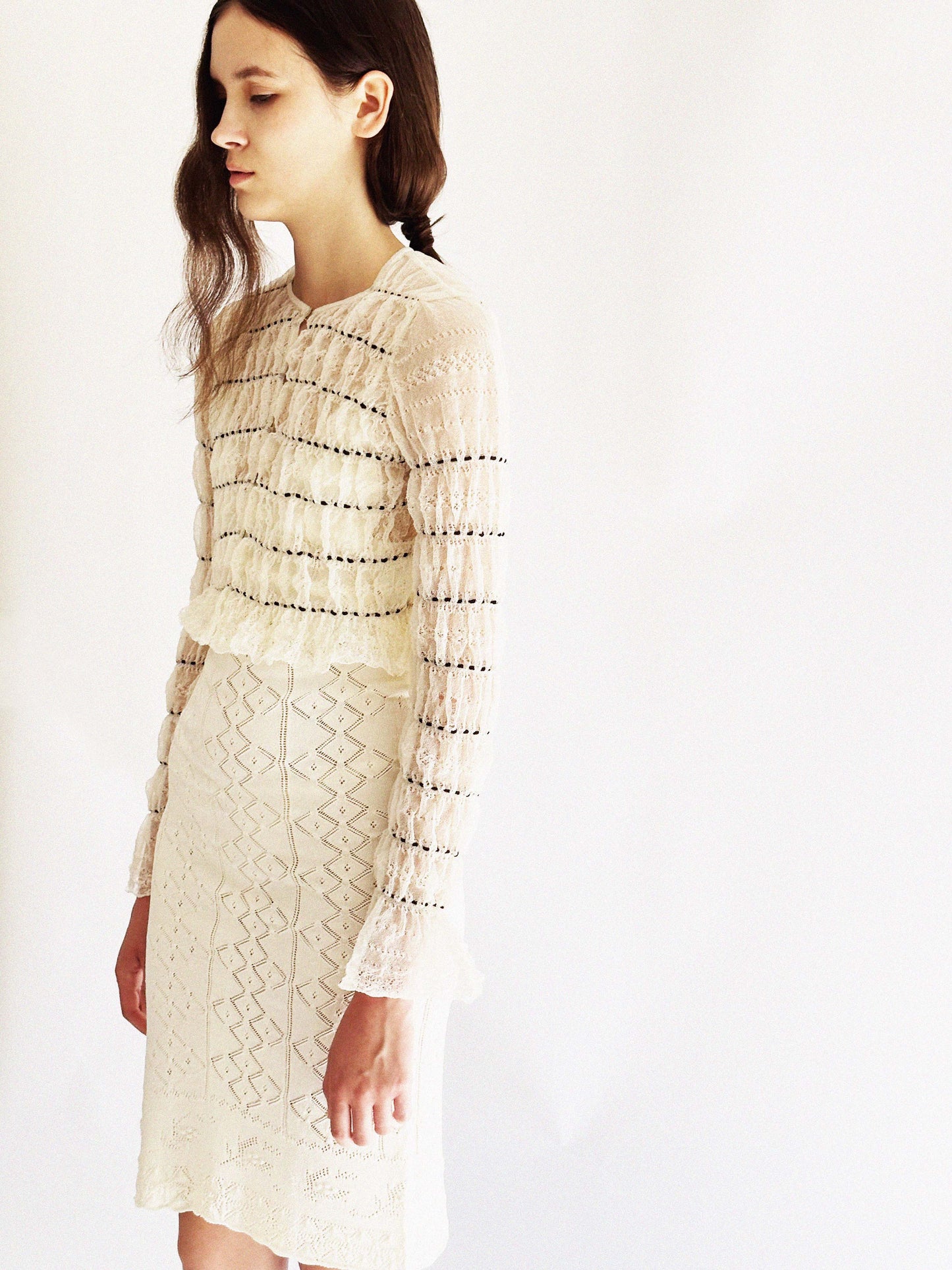 shirring lace cardigan (navy)