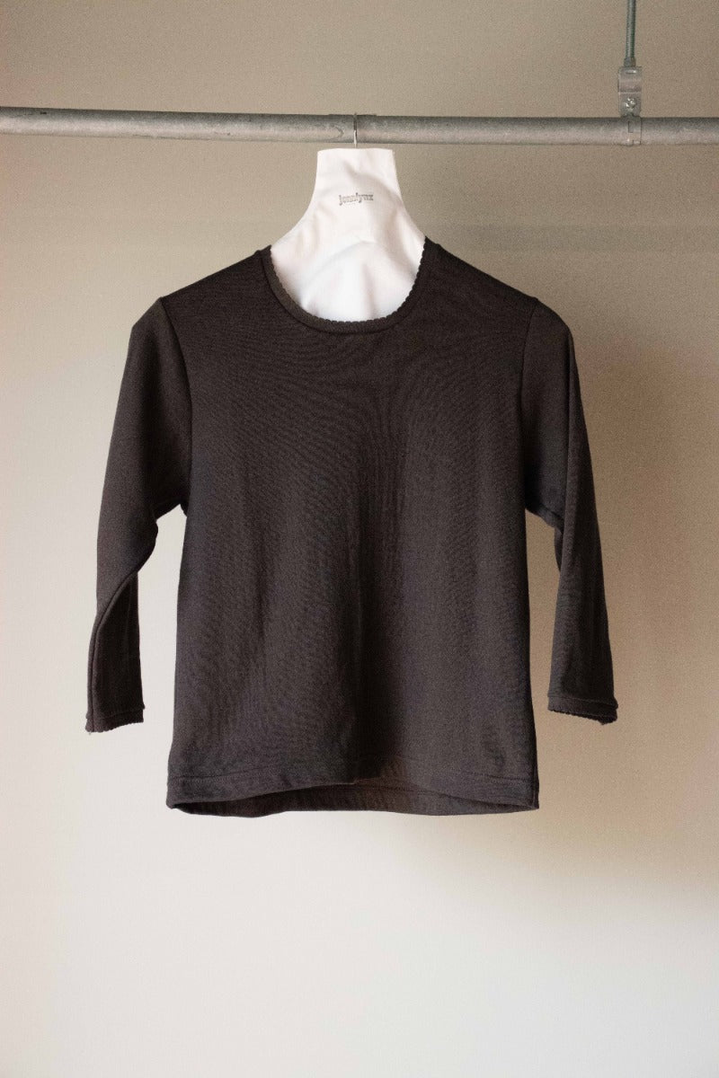 Shell-Edge Double-Layer long Tee