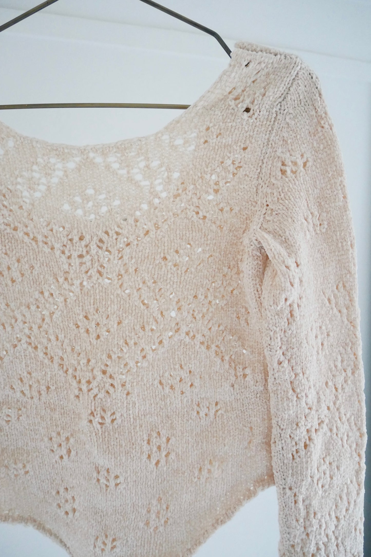 silk velvet lace bodysuit (pink beige)