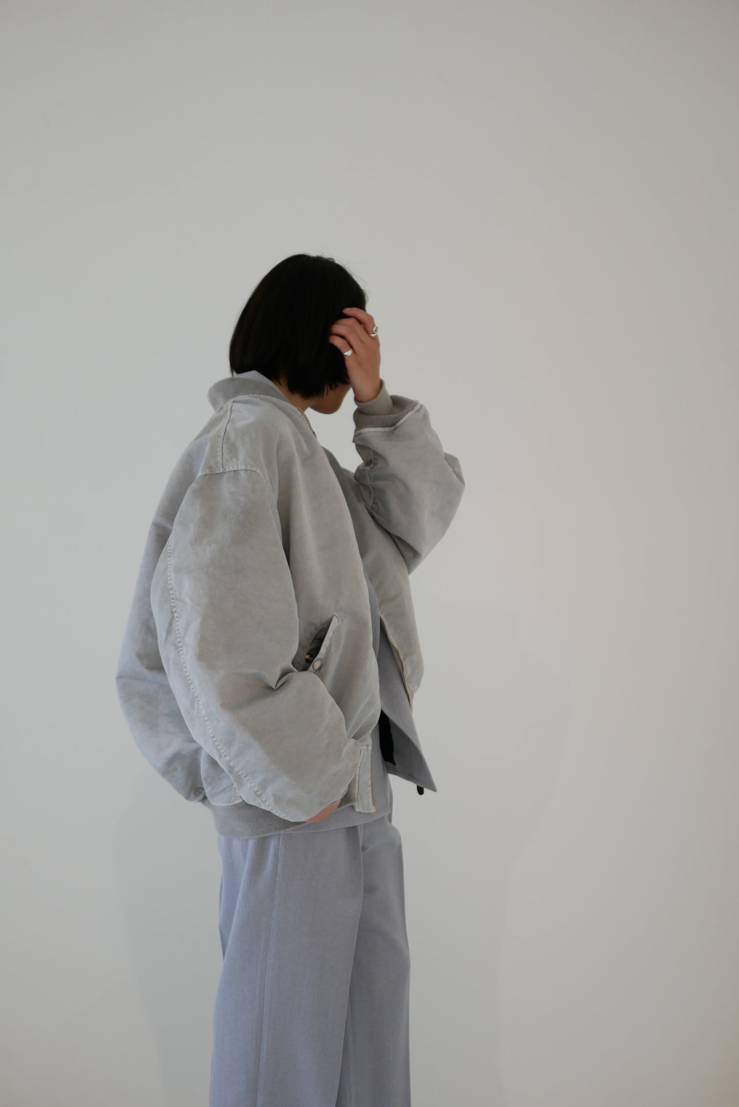 HAND-DYED BOMBER JACKET / Gray