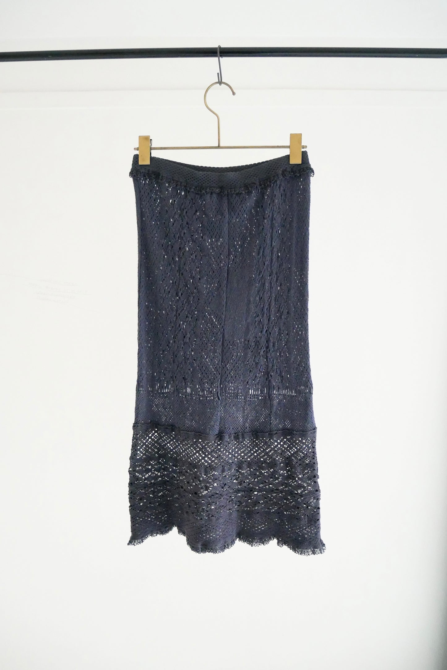 stretch lace skirt (charcoal)