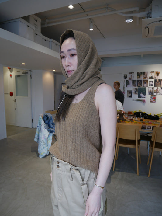 yak scarf (navy/camel)