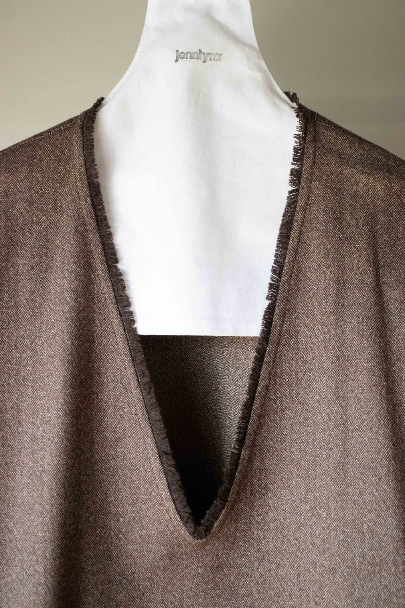 herringbone v neck shirts