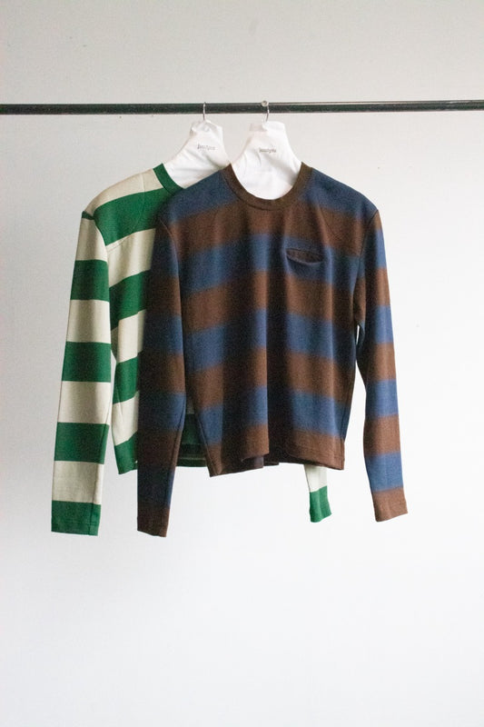 border pocket tee