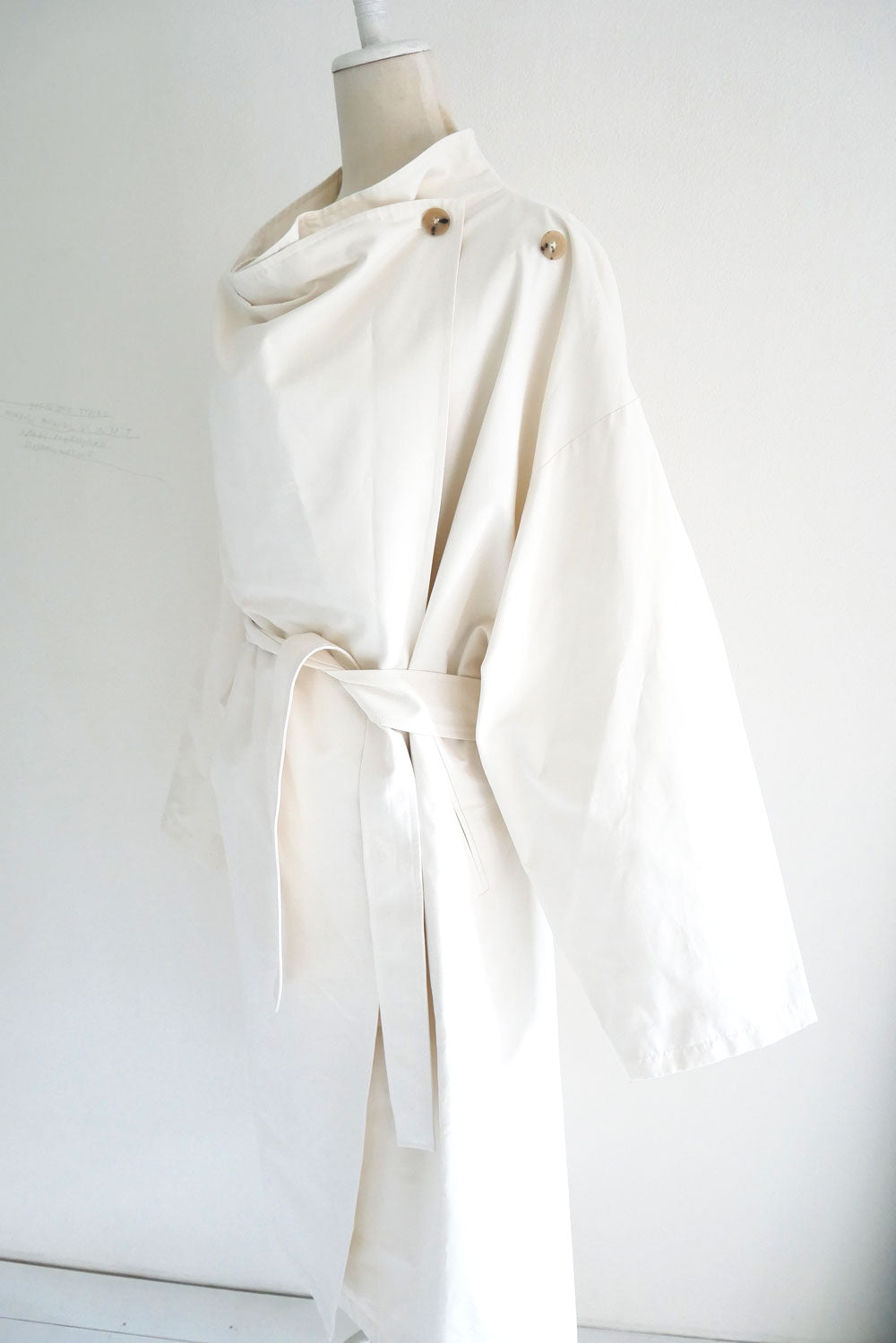 Draped Coat / Ivory