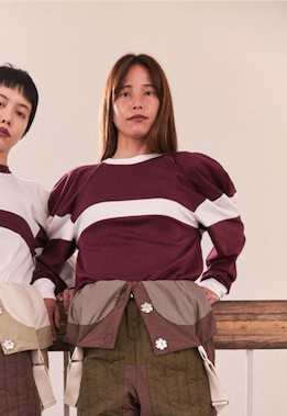 ball sleeve tee / wine